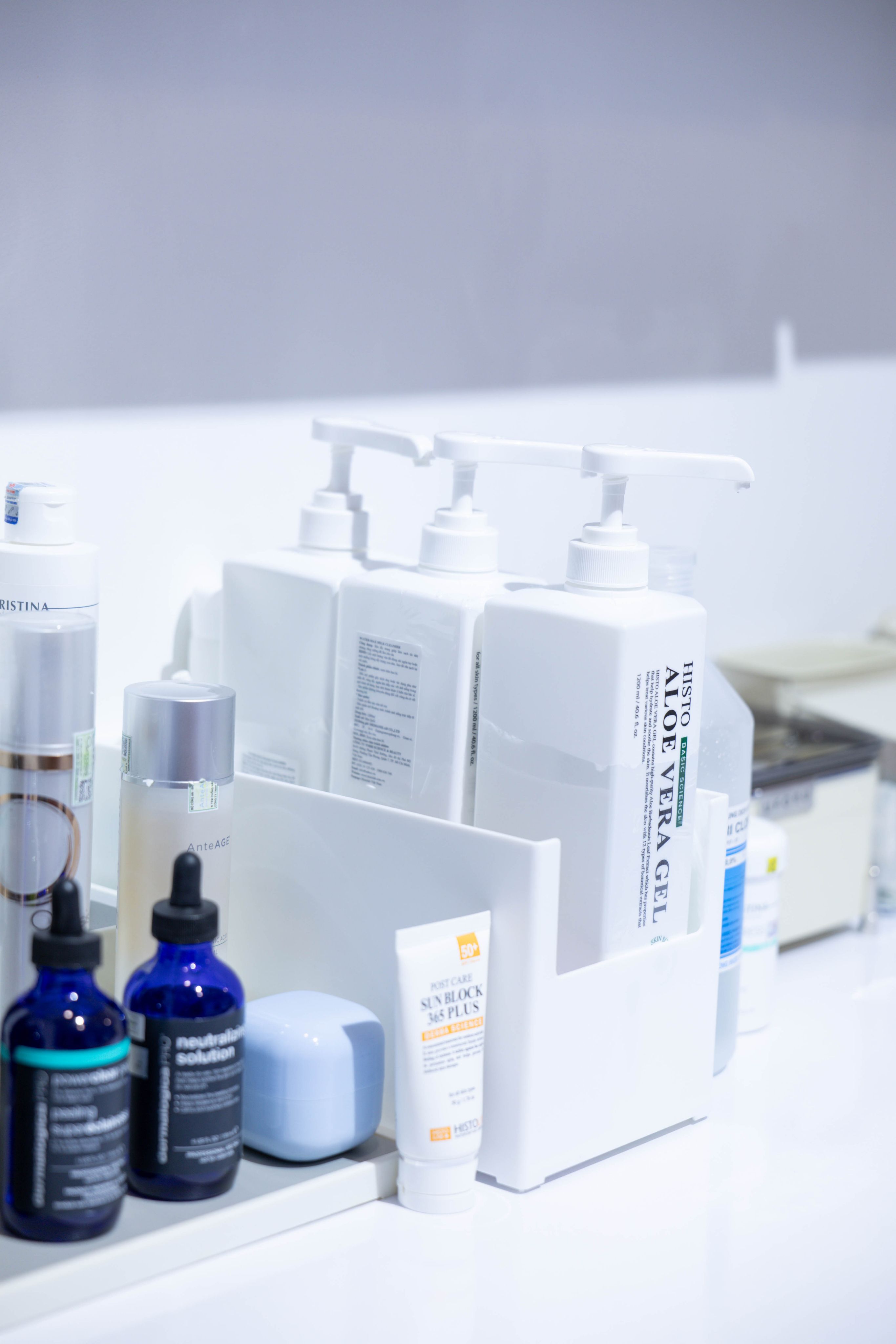 Makeup & Skincare - Bí Kíp Song Hành - Tập 3: Makeup cho da mụn - Che khuyết điểm